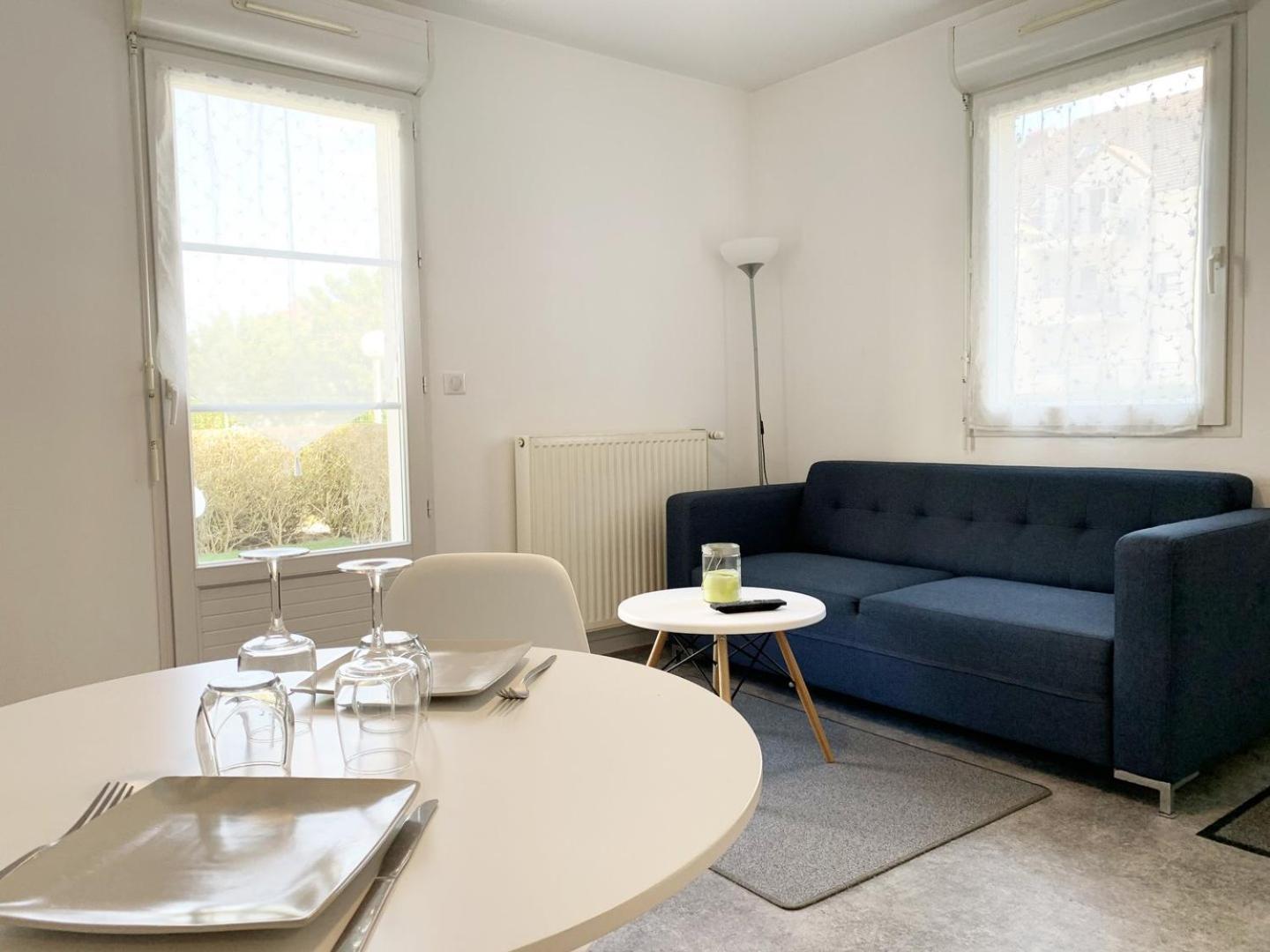Le Matisse Apartment Mainvilliers  Luaran gambar